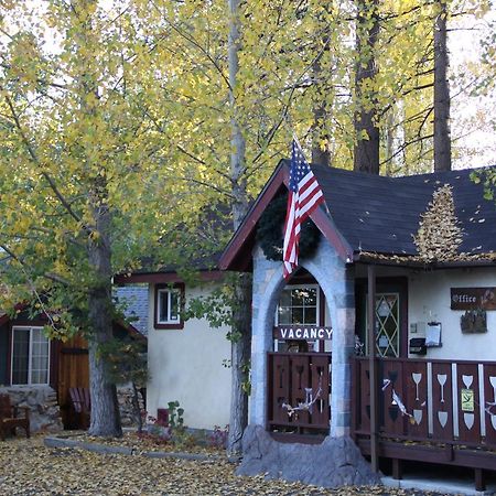 Castle Wood Theme Cottages- Couples Only Big Bear Lake Esterno foto