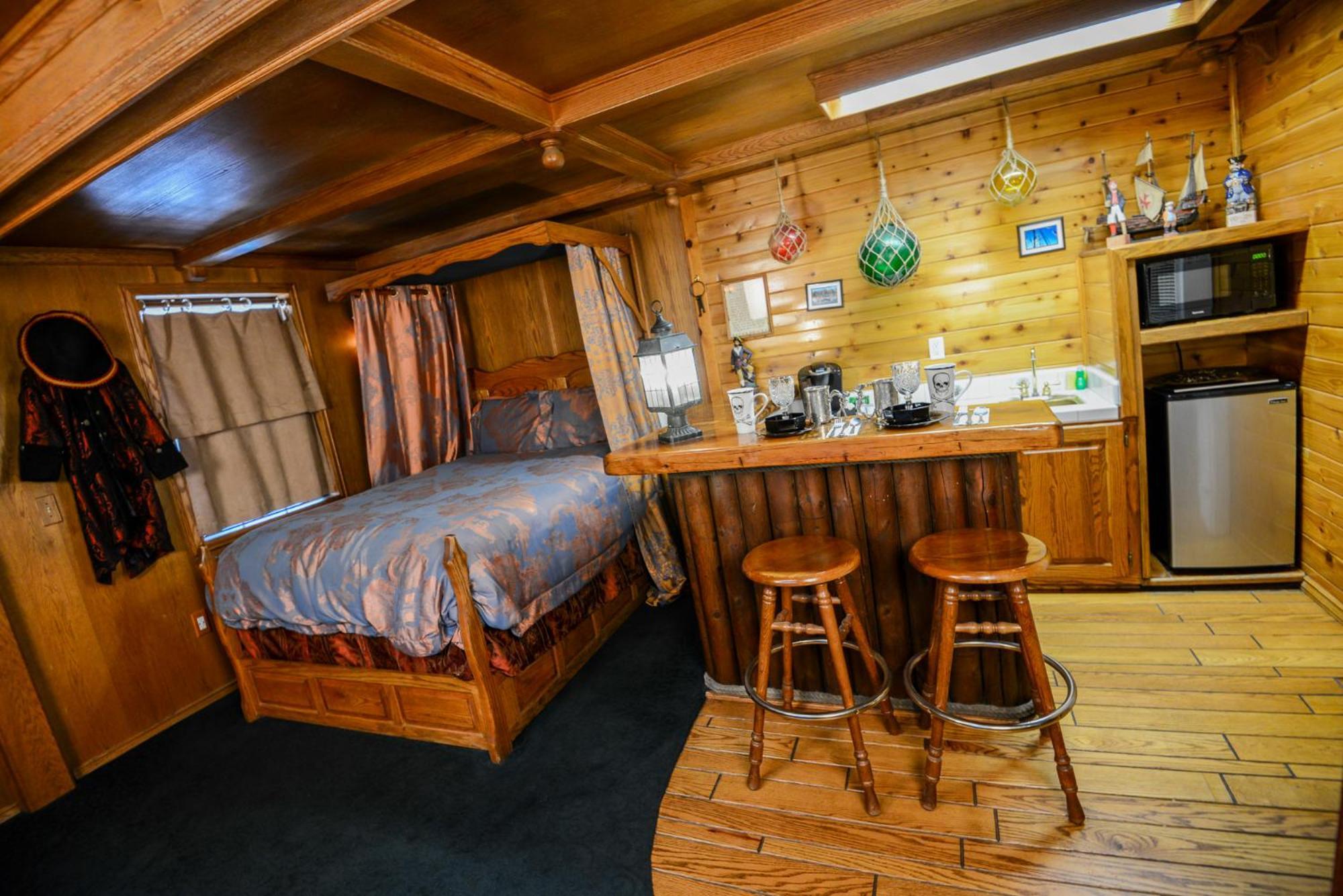 Castle Wood Theme Cottages- Couples Only Big Bear Lake Esterno foto