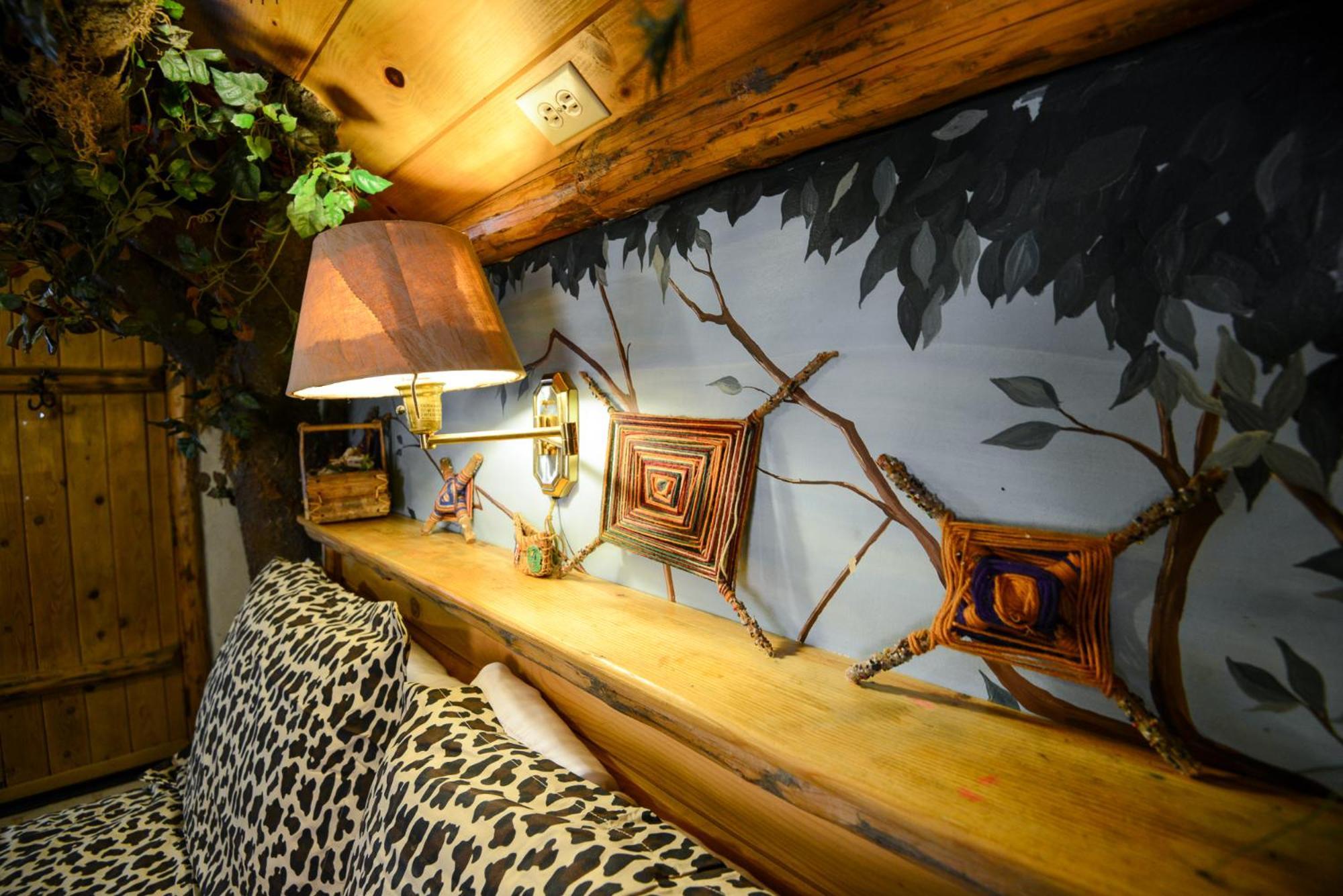 Castle Wood Theme Cottages- Couples Only Big Bear Lake Esterno foto