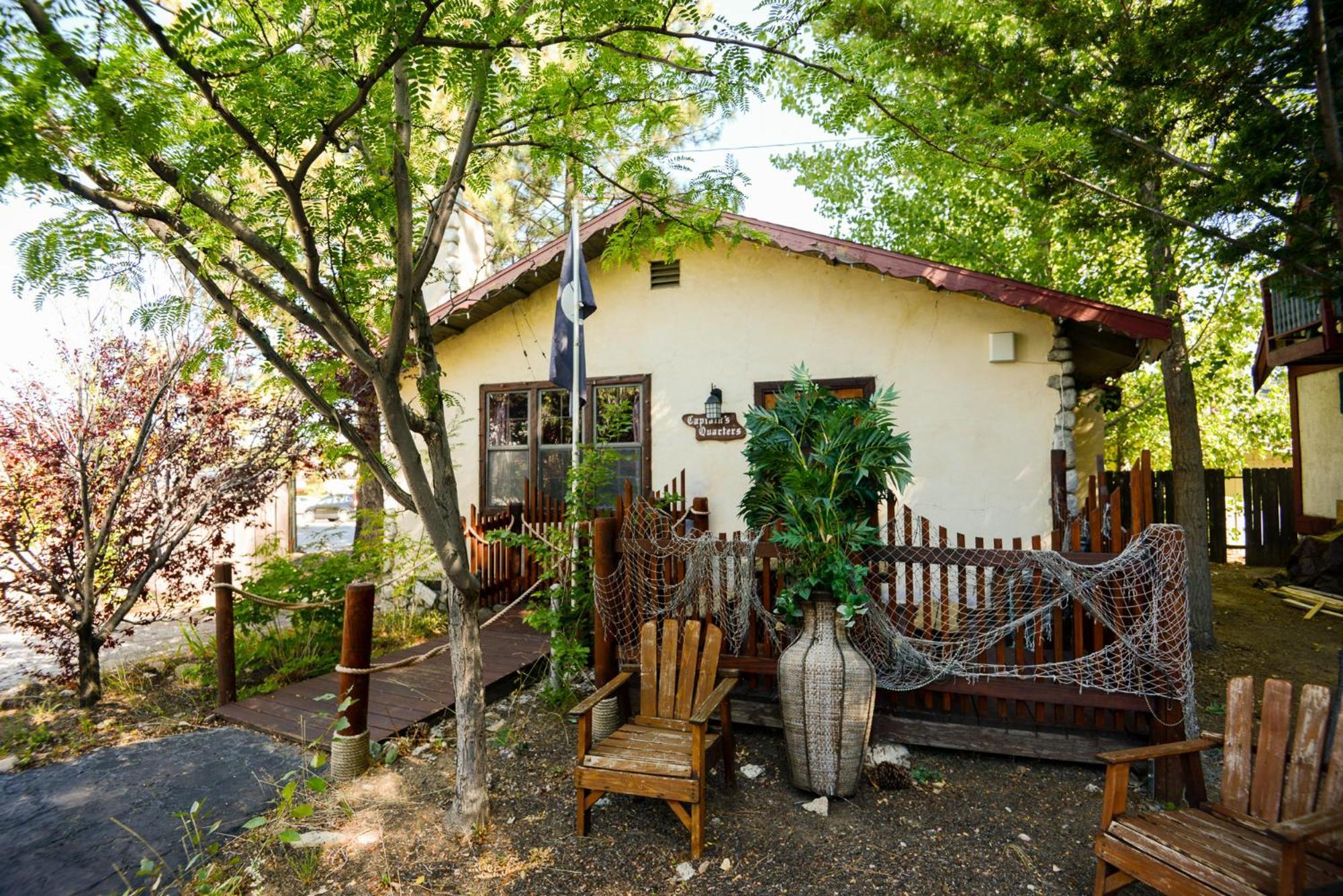 Castle Wood Theme Cottages- Couples Only Big Bear Lake Esterno foto