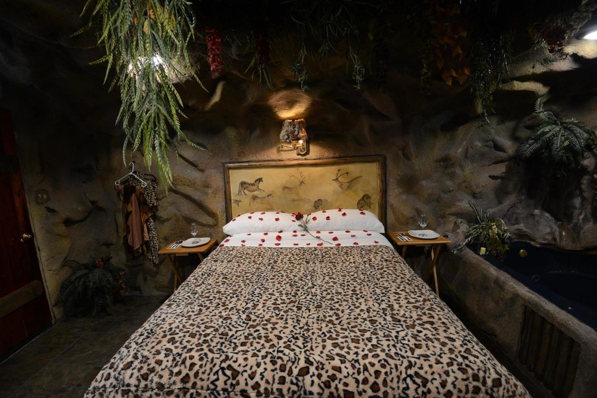 Castle Wood Theme Cottages- Couples Only Big Bear Lake Esterno foto