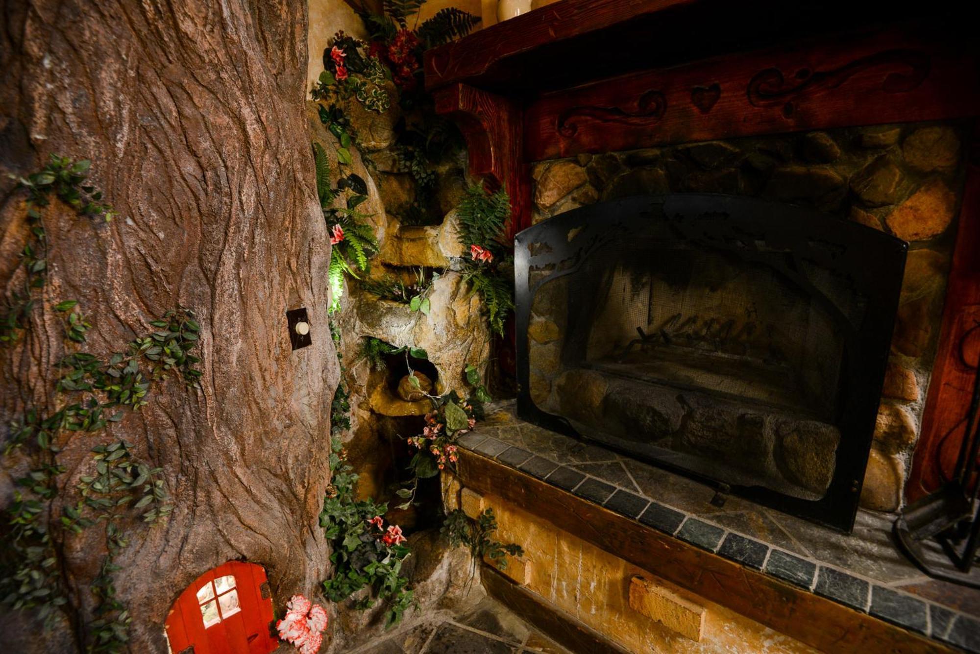 Castle Wood Theme Cottages- Couples Only Big Bear Lake Esterno foto