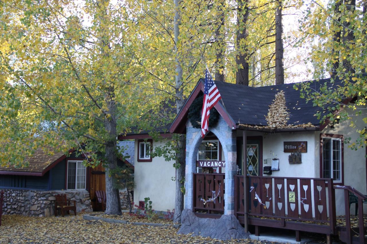 Castle Wood Theme Cottages- Couples Only Big Bear Lake Esterno foto
